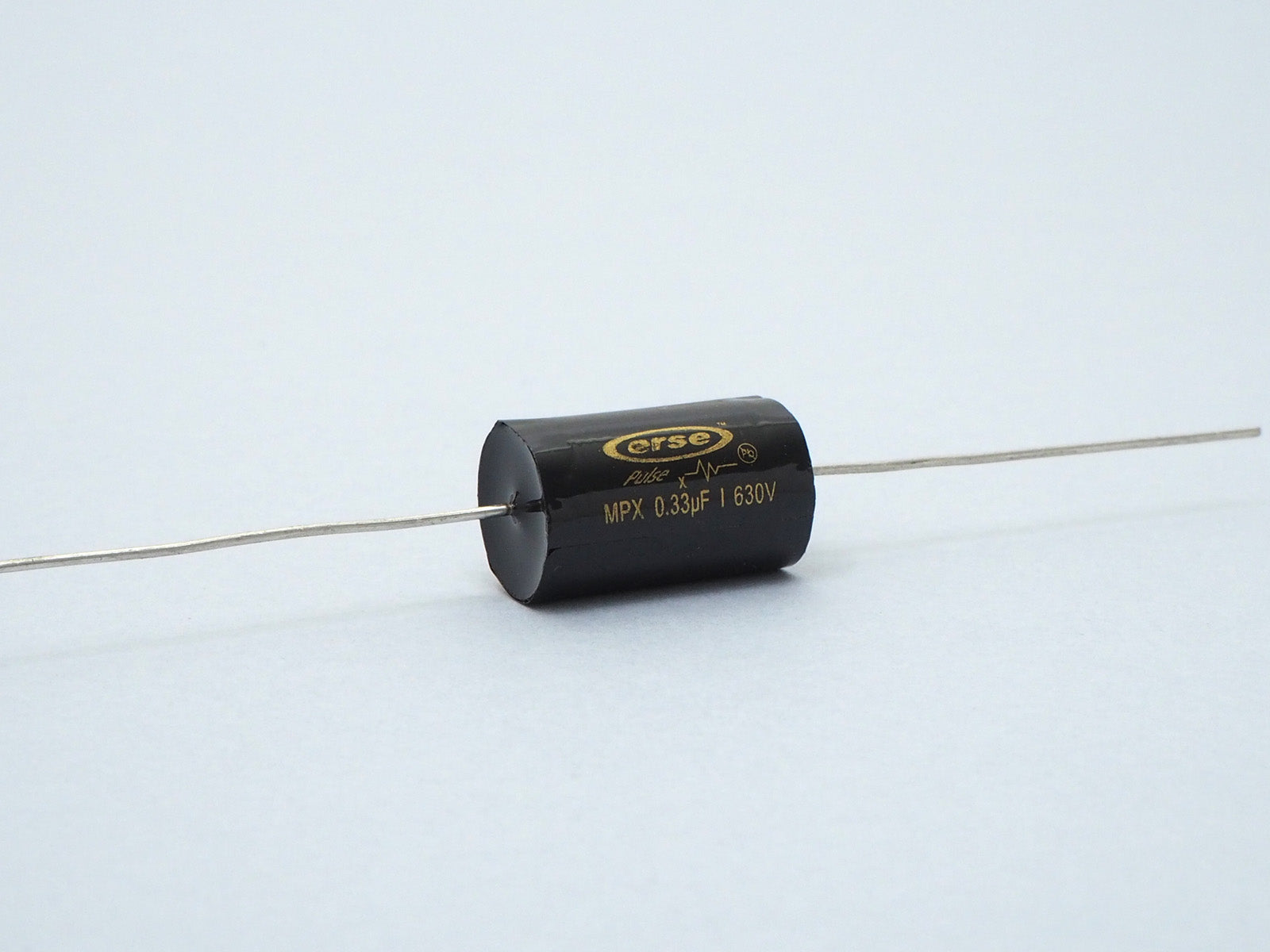 An ERSE .33uF audio capacitor used for speakers.