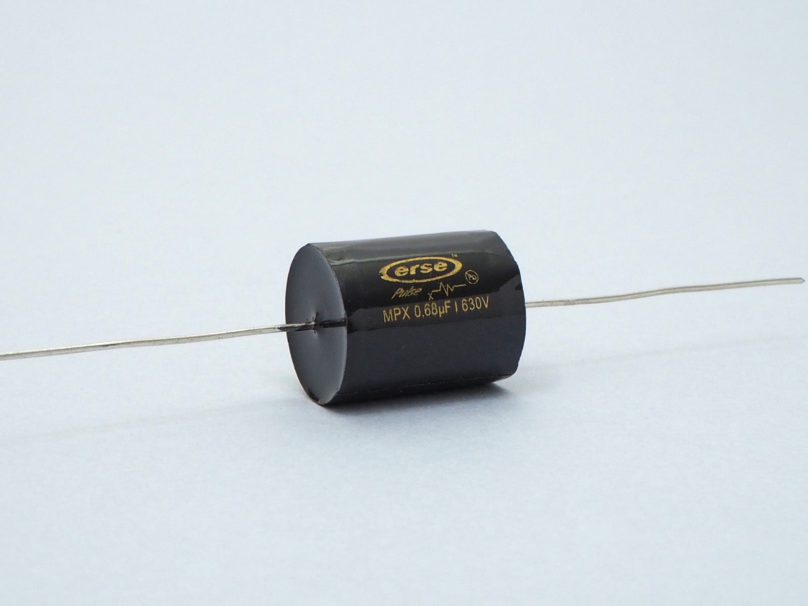 An ERSE .68uF audio capacitor.