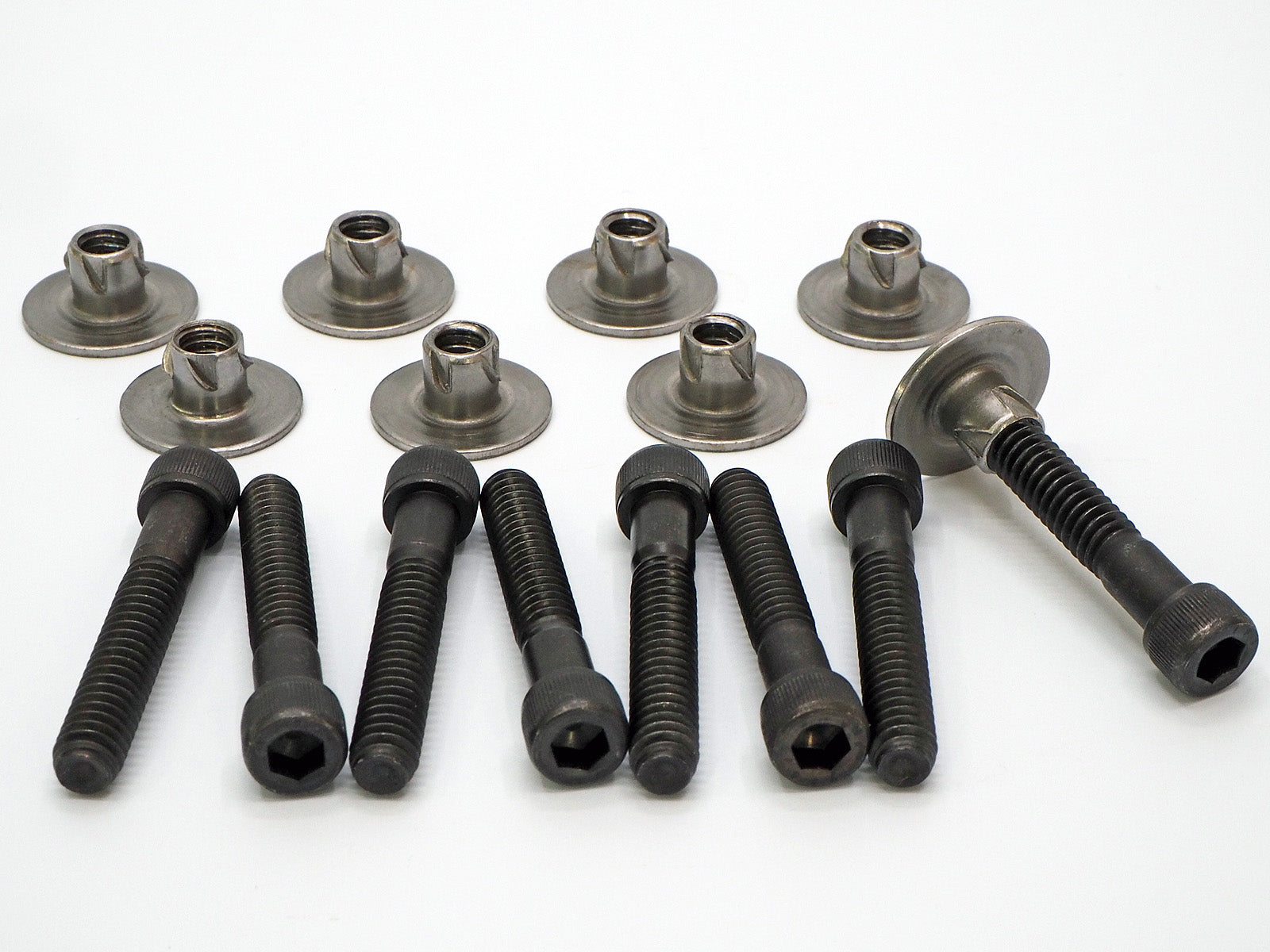 Professional 1/4"-20 Speaker Mounting Kit with Hurricane Nuts
