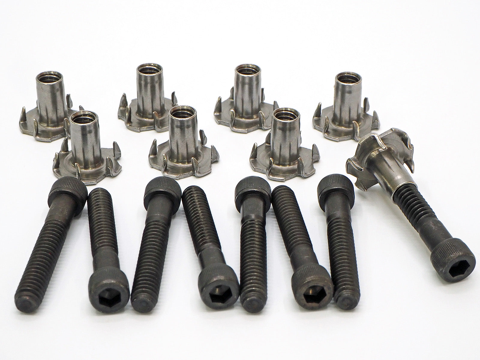 Professional 1/4"-20 Speaker Mounting Kit with 6 Prong T-Nuts