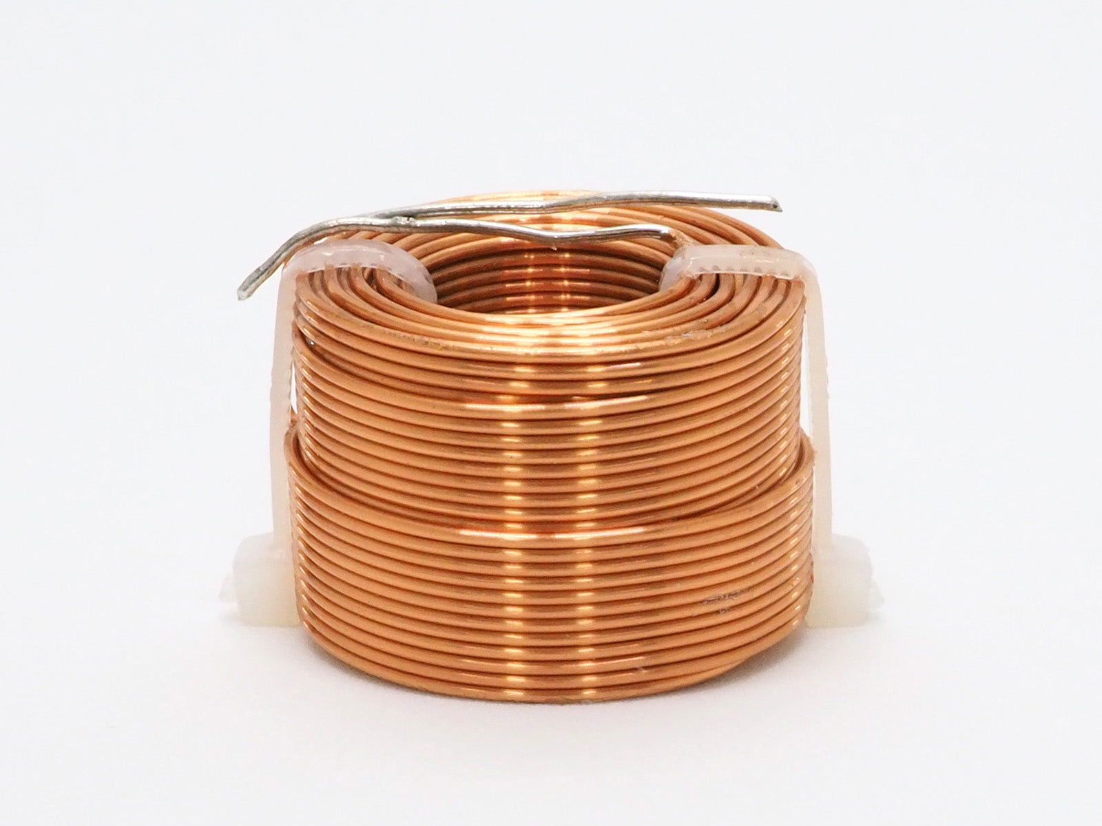 A Bevenbi 20awg .65mH air core inductor.